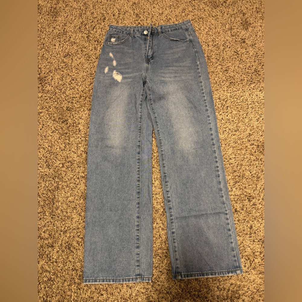 SHEIN Light Blue Straight Leg Women's Jeans